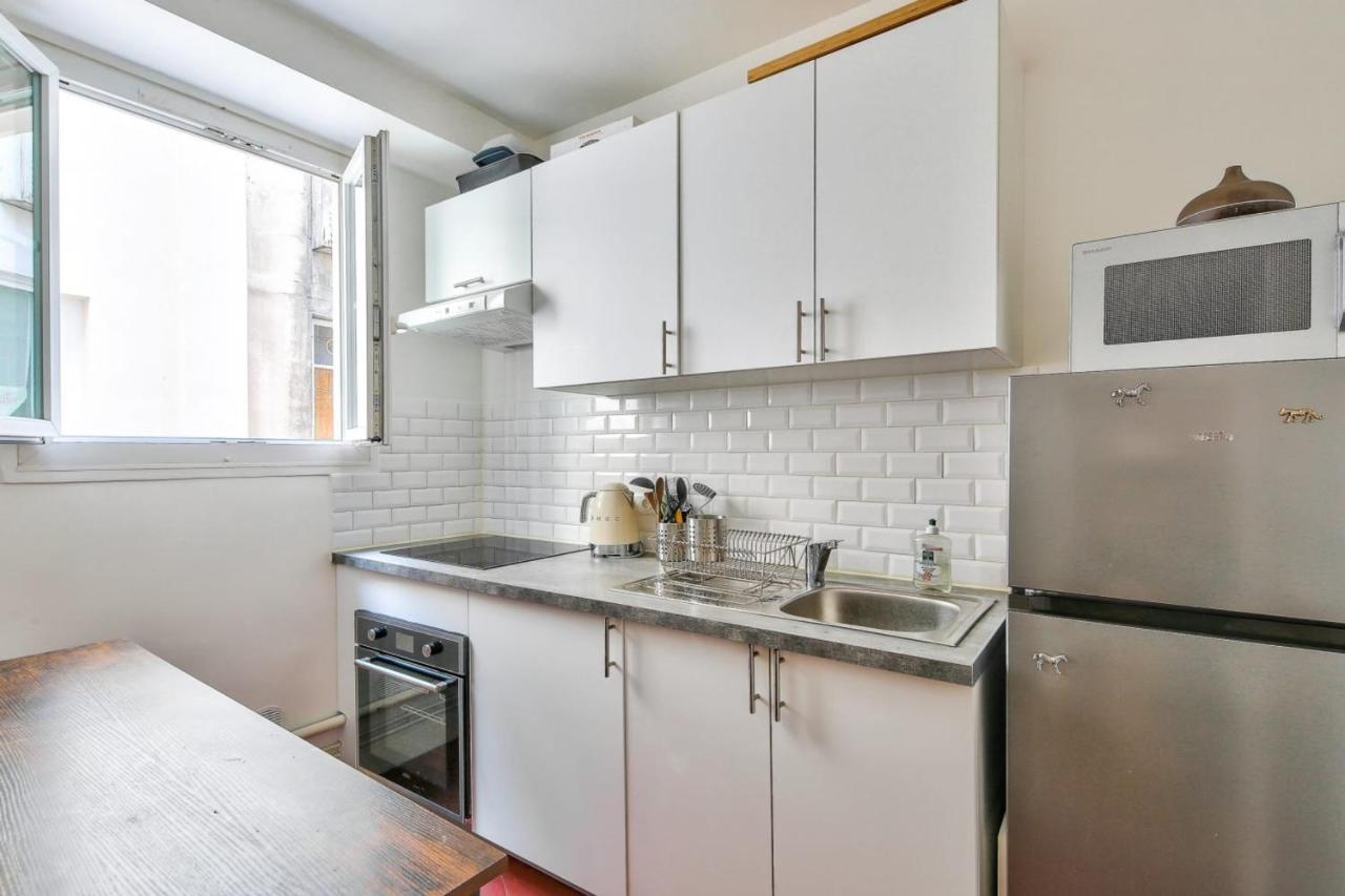 Large Cozy Apartment Near Convention Париж Экстерьер фото