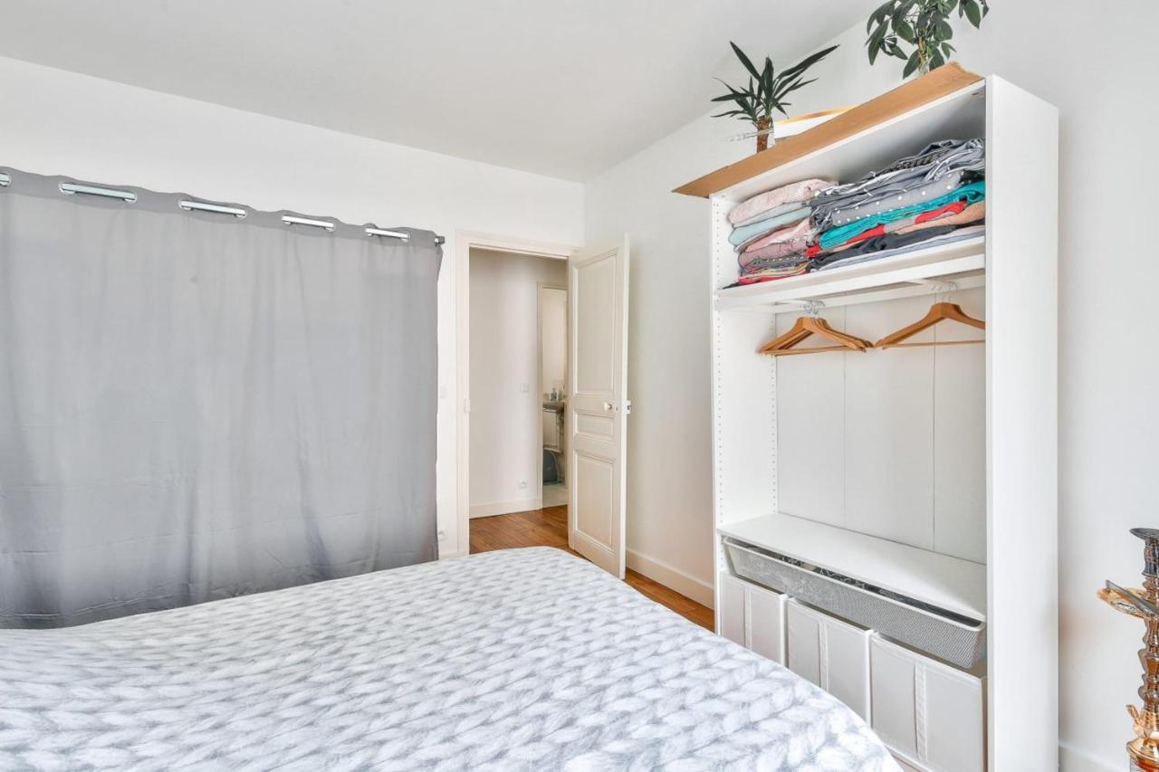Large Cozy Apartment Near Convention Париж Экстерьер фото